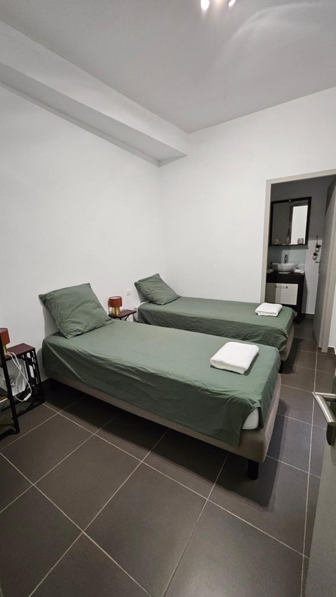 Apartamento Le Patio St Etienne - Cite Episcopale - Parking Inclus Albi Exterior foto