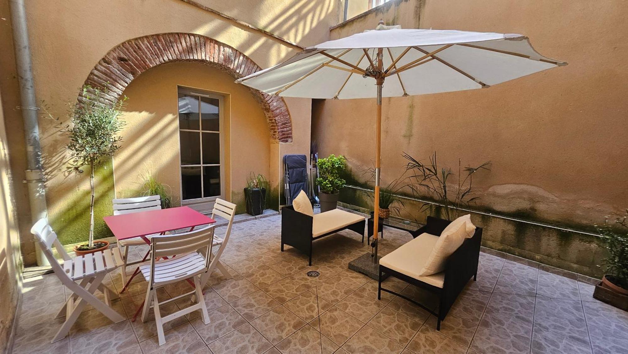 Apartamento Le Patio St Etienne - Cite Episcopale - Parking Inclus Albi Exterior foto